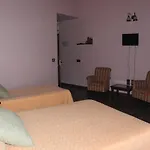Monfraguee Country house Villarreal de San Carlos