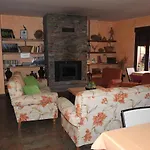 Monfraguee Country house Villarreal de San Carlos