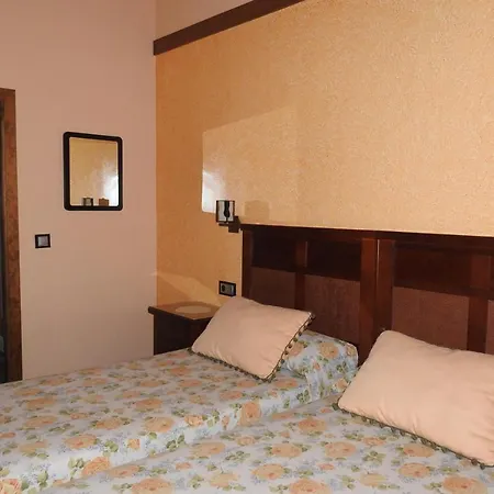 Monfragüe * Villarreal de San Carlos